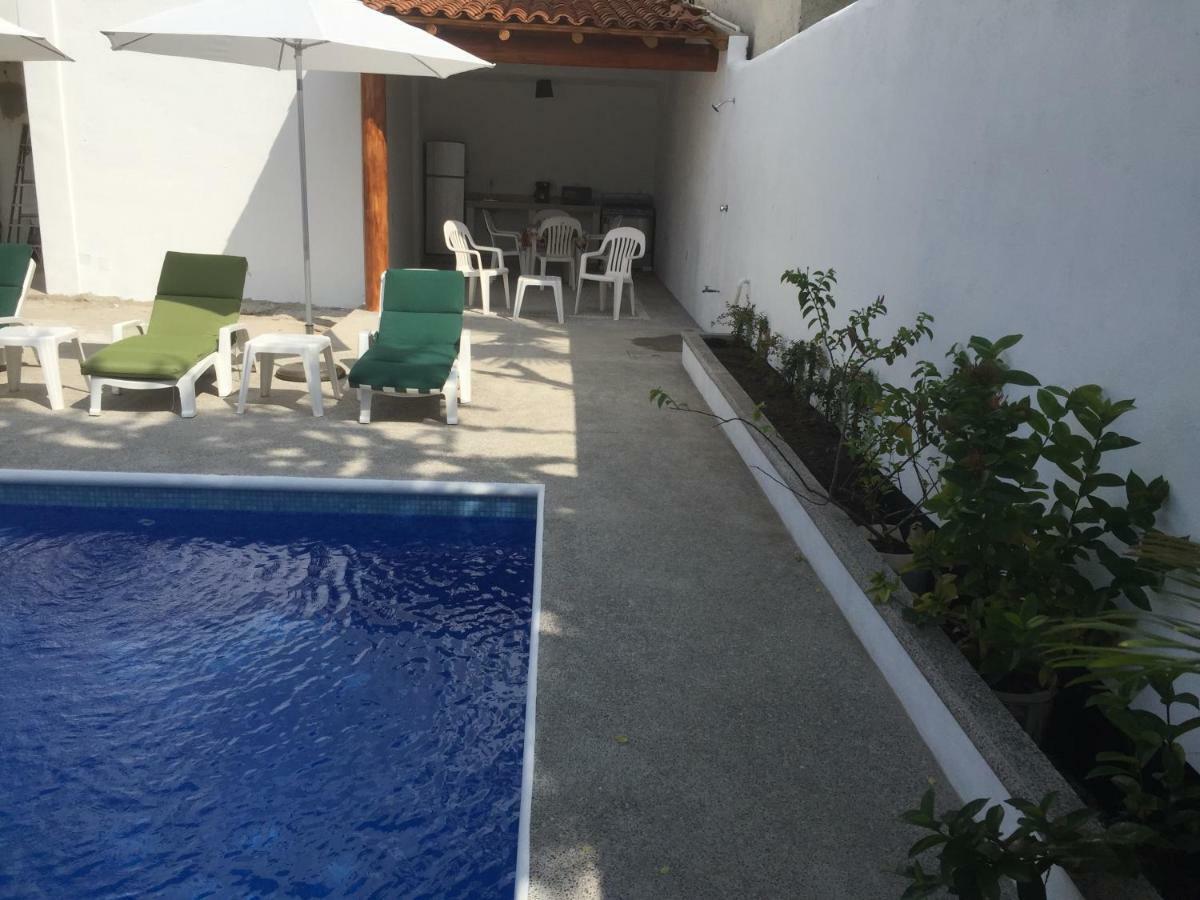 Departamentos Lalo Apartment Zihuatanejo Exterior foto